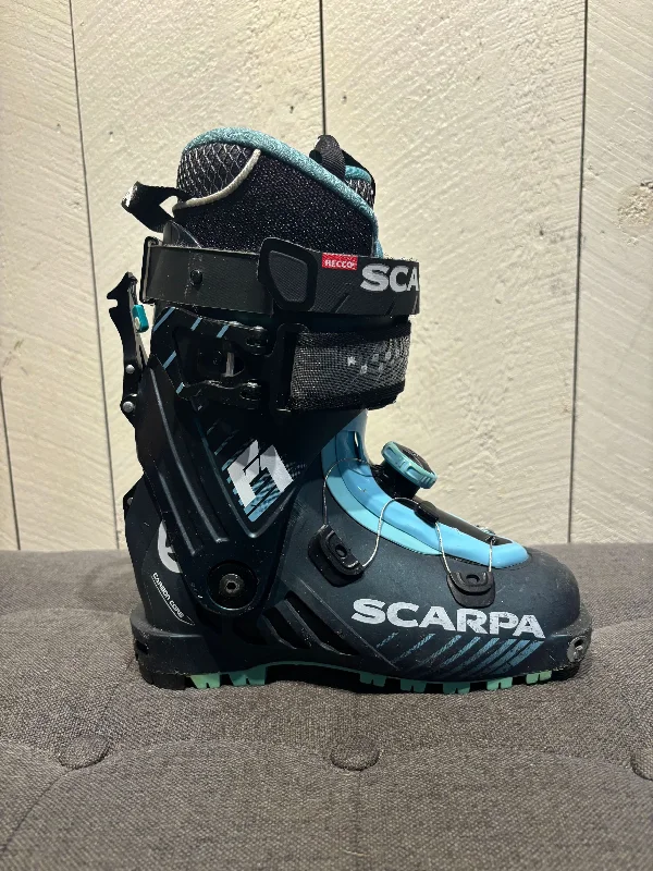 Used Scarpa F1 WMN Size 21.5