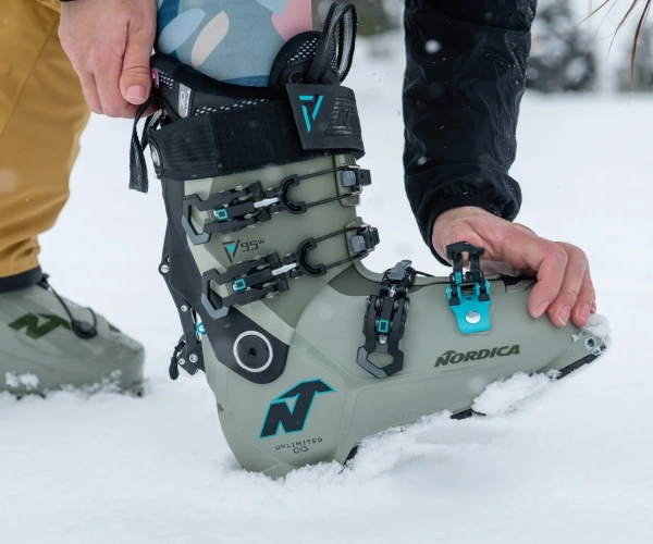 Men's Ski Boots 